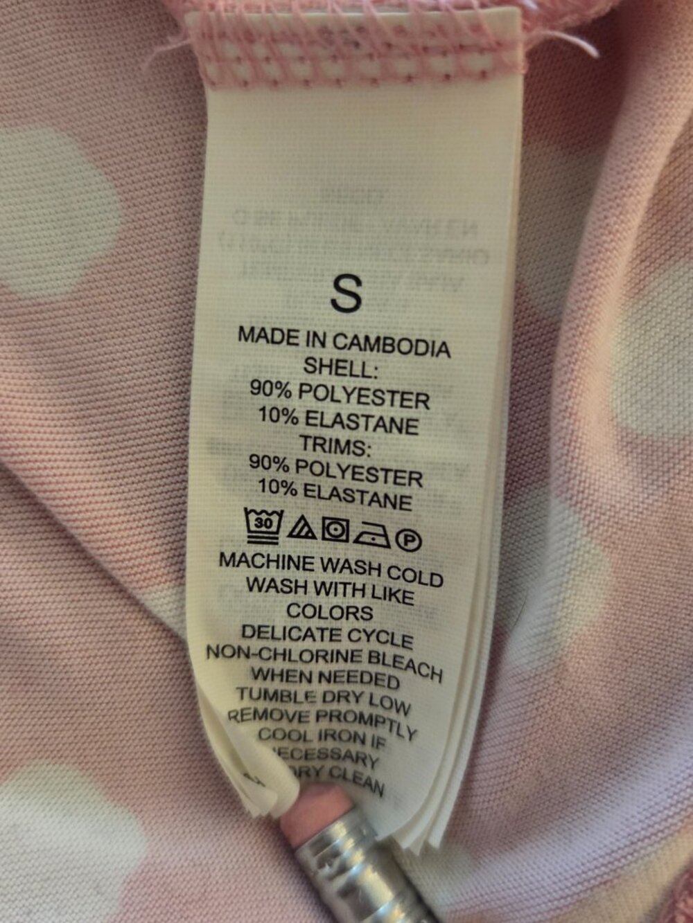 Kate Spade Pajama Set Size S Pink Clouds Short Sleeve Wide Capris ID SKYKH Cozy - Picture 6 of 14